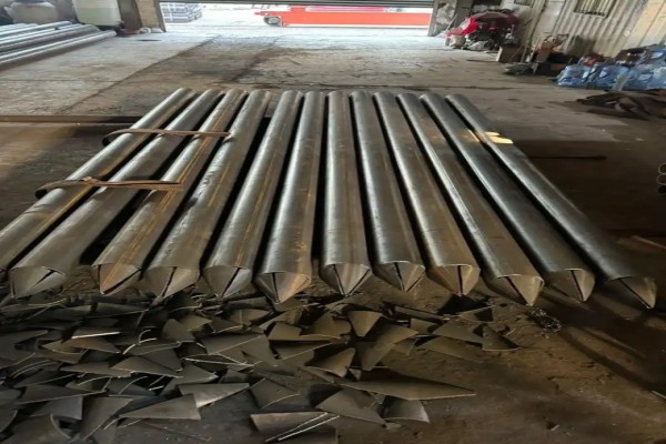 焊接易门易门钢花<a href='https://yimen.lcdkj.cn/zhujiangguan/' target='_blank' title='易门注浆管'><strong>易门注浆管</strong></a> Q235B 直缝易门注浆易门易门易门钢花管 工程易门易门易门注浆管材 焊接易门钢花易门易门易门注浆管 Q235B 直缝易门注浆易门易门易门钢花管 工程易门易门易门注浆管材